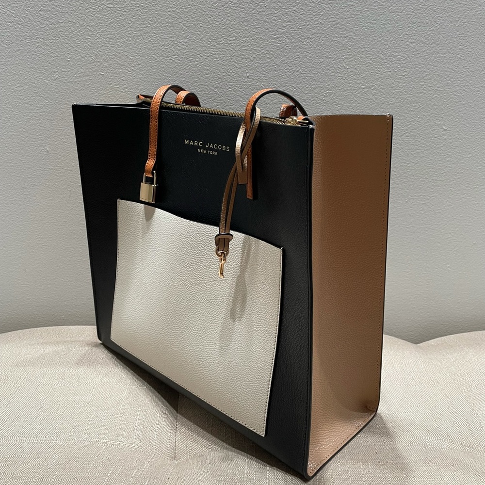 Marc Jacobs Grind Colorblock Tote Bag